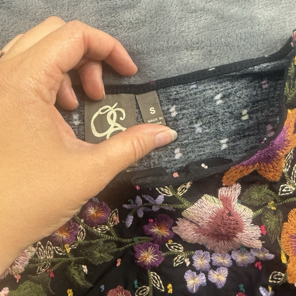 Anthropologie One September Tunic Top Shirt Size Small Embroidered Floral Boho - Picture 3 of 7